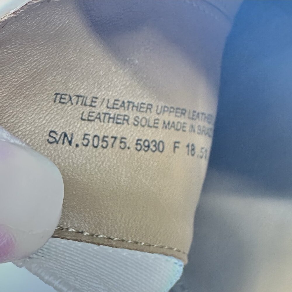 SOLD shoes heels patent leather ivory pointed toe 7.5